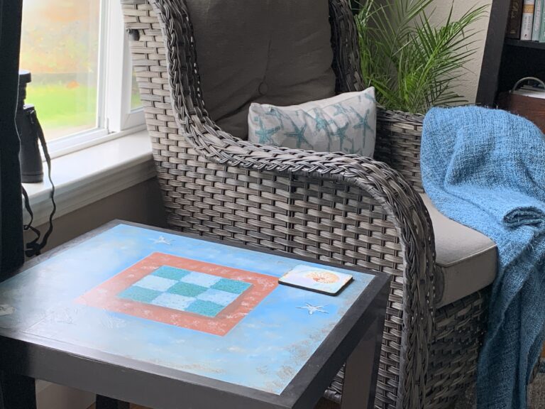 Sand & Stone Beach Cottage living room